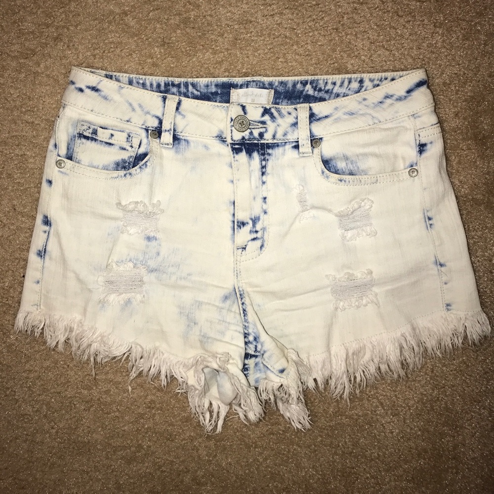 Alterd State Jean Shorts - Picture 1 of 1